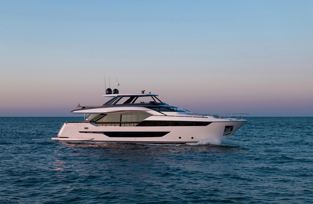 Яхта Ferretti Yachts 940 в наличии 