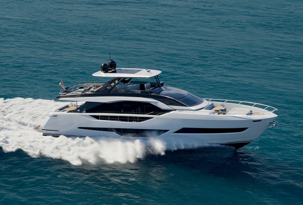 ferrettiyachts800.jpg ferrettiyachts800.jpg