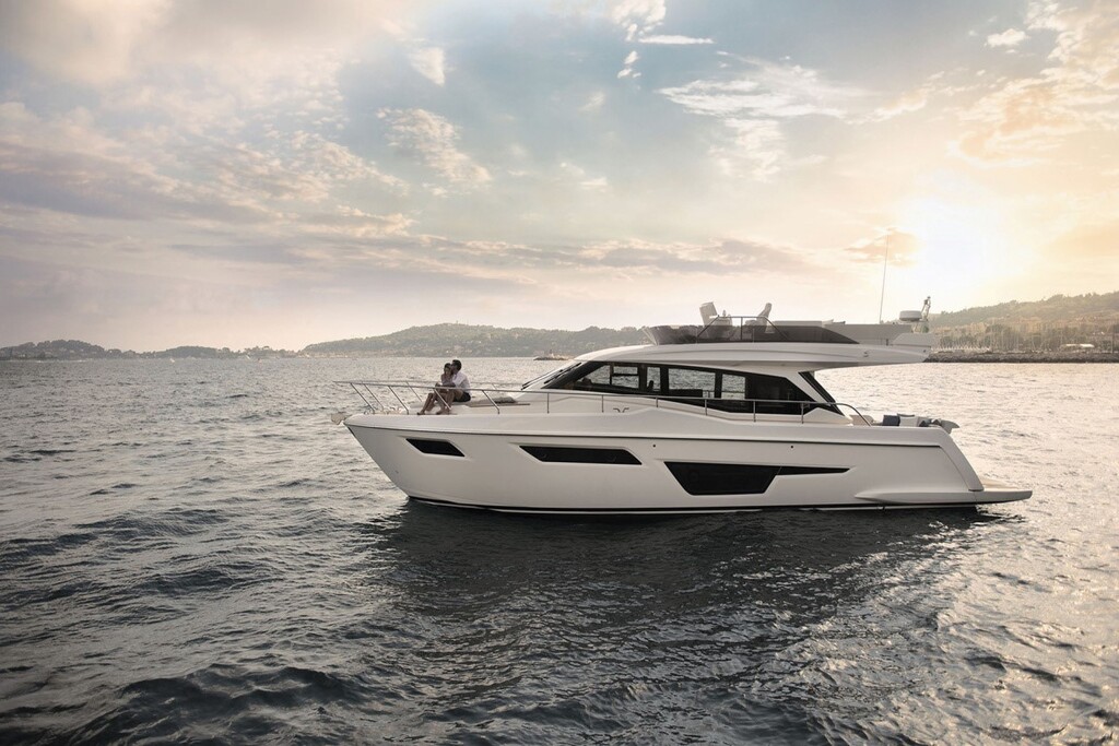 ferretti_500_news2.jpg ferretti_500_news2.jpg